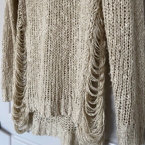 Millau Tunic Sweater - Picture 4 of 7